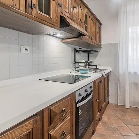 Apartman Al Civico 11, Nel Cuore Della Piazza Principale Di Lainate, Minimal E Confortevole, Comodo Per Rho Fiera Milano